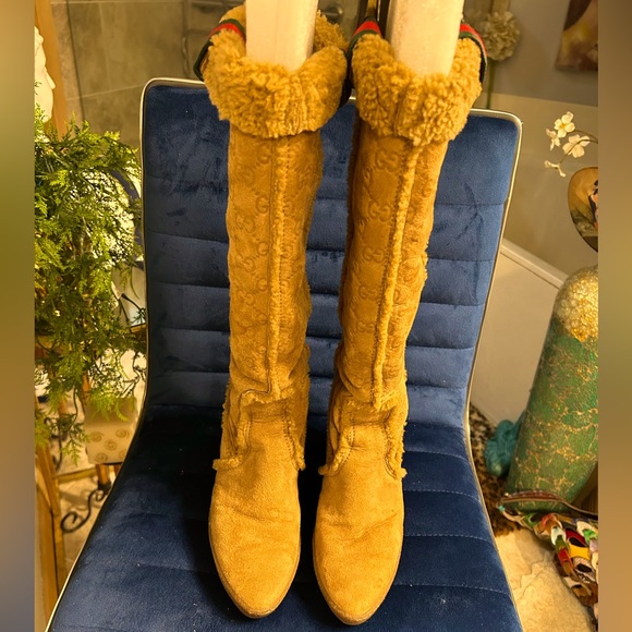 Gucci Wedge Boots Beige - Picture 3 of 5